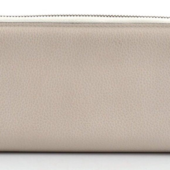 Gucci Printed Logo Leather Zip Around Wallet in White - Picture 3 of 4